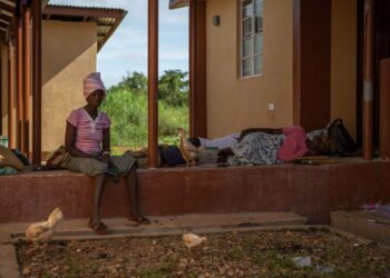 Kuuden miljoonan asukkaan Sierra Leone on pohjimmaisia lisääntymisterveyttä koskevissa maailmantilastoissa.