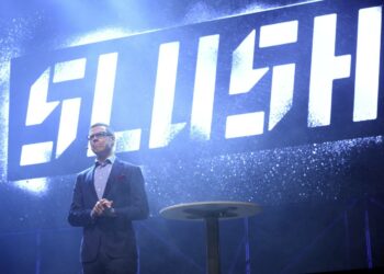 Suomen valtiovarainministeri Alexander Stubb puhui Slush-tapahtuman avajaisissa tiistaina.
