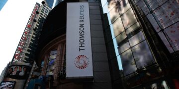 Maailmankuvamme mieltymyksineen ja painotuksineen määrittää yhteiskunnallista elämää ja kehityssuuntaa.