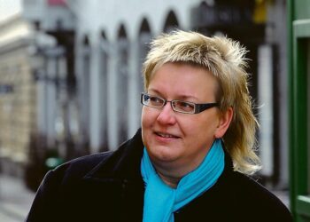 Anu Suoranta kaipaa työelämään luovuutta.
