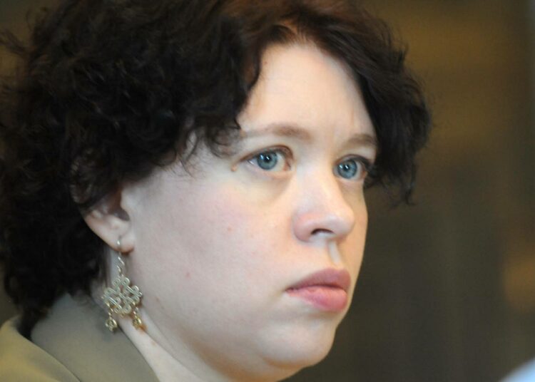 Anna Kontula ennustaa, että puheissa olleet hurjat euromäärät laimenevat.