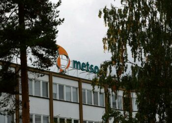 Paperikoneiden kysynnän lasku oli digitaalisen murroksen takia pitkään nähtävissä. Metsosta ei ollut luomaan uutta vanhan väistyessä.