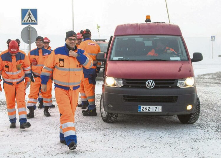 Pääministeri Juha Sipilä vakuutti marraskuussa Terrafamen vierailullaan, että kaivoksen alasajo ei ole vaihtoehto.
