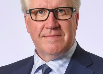 Veikko Vallin.