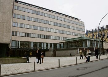 Vaikka suomalaisopiskelijoiden lukukausimaksuja suomalaisissa yliopistoissa ei kannata kukaan, asiaa valmistellaan opetusministeriössä.