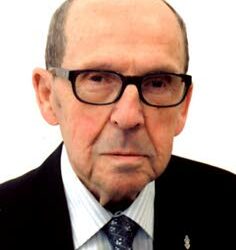 Veikko Tiainen.