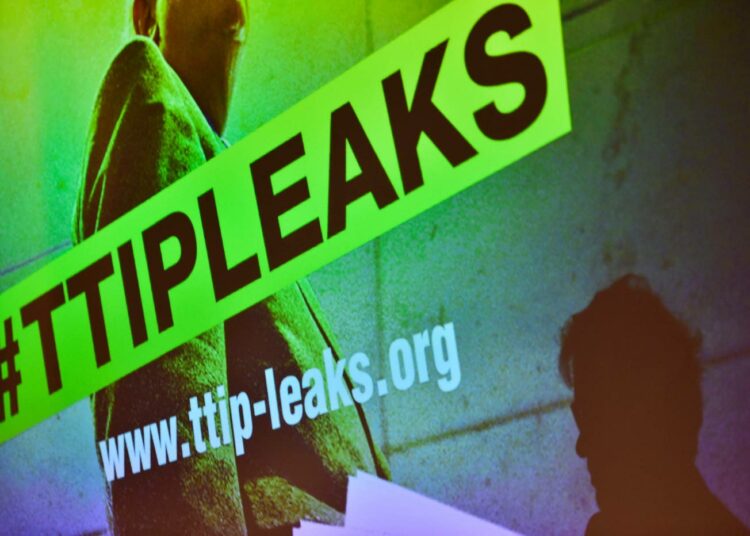 Greenpeace julkisti salaisia TTIP-asiakirjoja maanantaina.