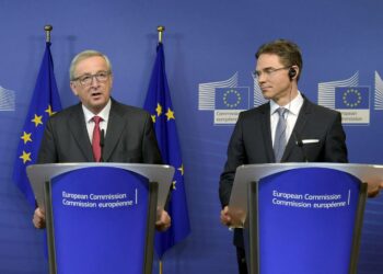 Jean Claude Juncker ja Jyrki Katainen vuodelta 2015 peräisin olevassa kuvassa.