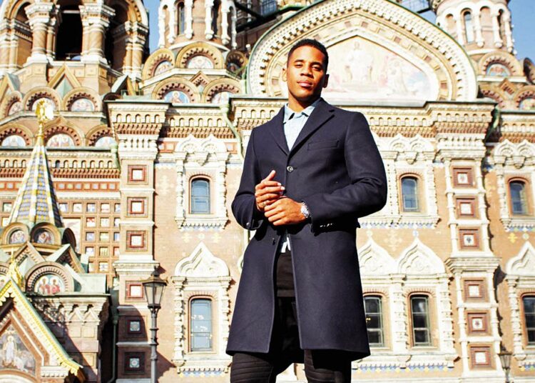 Reggie Yates tutustuu ääriliikkeiden toimintaan Venäjällä.