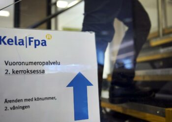 Yli 61-vuotiaat pitkäaikaistyöttömät voivat valita työmarkkinatuen sijaan Kelan maksaman eläketuen.