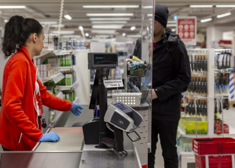 Työnantaja vastaa lain mukaan siitä, että työntekijät voivat tehdä työtään turvallisesti.