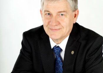 Rehtori Matti Manninen.