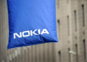 Nokia julkisti laajat henkilöstövähennyssuunnitelmansa kesäkuussa 2012.