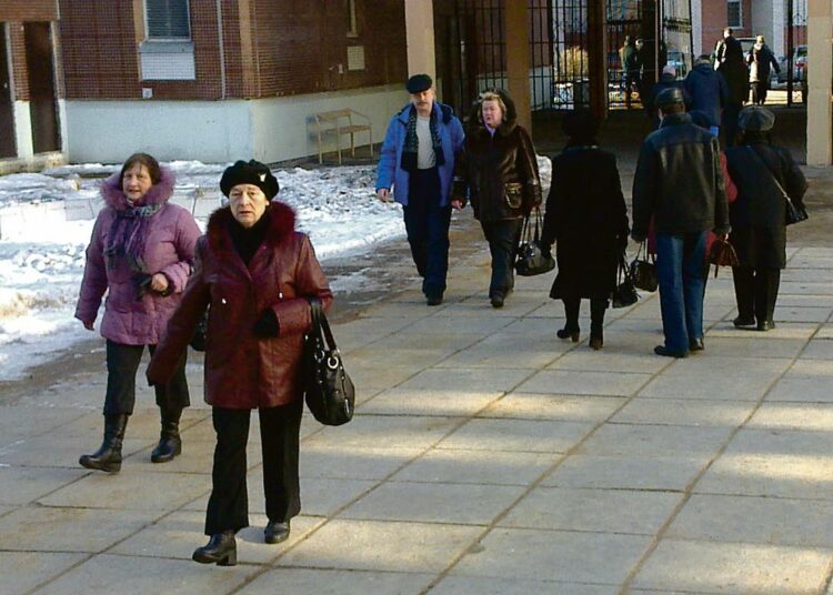 Edellisen kerran pietarilaisilla oli mahdollisuus vaikuttaa politiikkaan alkuvuonna 2012 järjestetyssä presidentinvaalissa. Kuva äänestysalueelta numero 1486 Primorskin kaupunginosan eräältä yläasteen koululta.