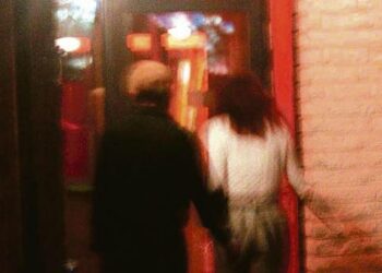 Valtaosa prostituoiduista ei ole valinnut alaa vapaaehtoisesti, kirjoittaja muistuttaa.