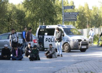 Poliisin näyttävä ja laaja operaatio Jyväskylässä on hämmentänyt ihmisiä.