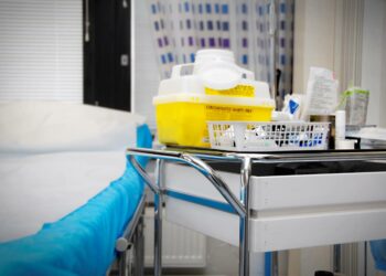 Yksittäiset terveyskeskuksen hoitotasoa edellyttävät tarpeet hoidetaan sotekeskuksissa samaan tapaan kuin terveyskeskuksissa. Suurin ongelma onkin monisairaiden hoito.