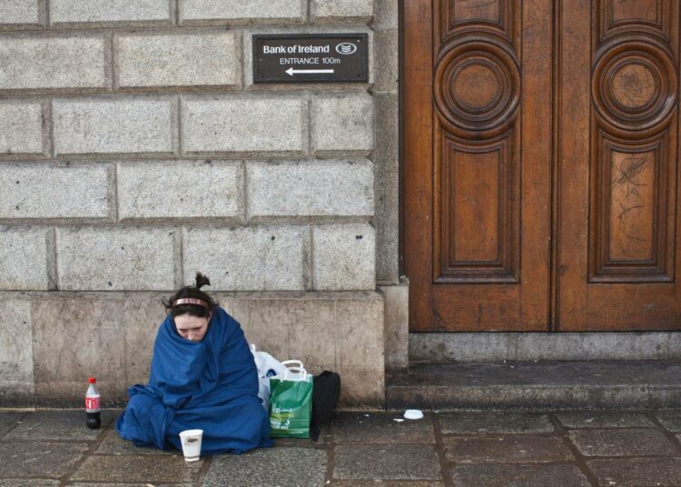 Joka yö 700 000 eurooppalaista joutuu majoittumaan kadulle tai hätämajoitukseen. Arkistokuva Irlannista.
