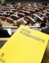 Kun Suomessa keskustellaan talouspolitiikasta, keskeisiä auktoriteetteja ovat valtiovarainministeriön virkamiehet. Heidän roolinsa korostuu etenkin eduskuntavaalien alla.