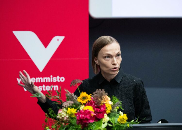 Vasemmistoliiton puheenjohtaja Minja Koskela arvioi kovin sanoin pääministeri Petteri Orpon johtamaa hallitusta.