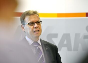 Harmaan talouden koko on 10–14 miljardia euroa ja veronmenetykset kohoavat vuositasossa 4,5–5,5 miljardiin euroon. SAK:n puheenjohtaja Lauri Lyly puhui SAK:n seminaarissa tiistaina.