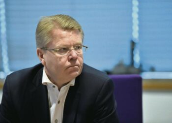 Kiinnostaako Jyri Häkämiehen johtamaa EK:ta vakaus vain teoriassa vai myös käytännössä?