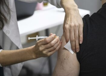 Kevään 2020 koronashokin taloudelliset vaikutukset jäivät lopulta lieviksi.