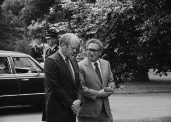Presidentti Gerald Ford ja ulkoministeri Henry Kissinger vuoden 1974 elokuussa.