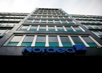 Nordea ja kuusi muuta Ruotsissa toimivaa suurpankkia sijoittavat yrityksiin, jotka ovat tunnettuja ihmisoikeuksien polkijoita.