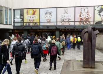 Yliopistoväki valtasi Helsingin yliopiston Porthanian 18. syyskuuta hallituksen leikkauksia vastaan. Nyt puhutaan jo yleislakosta.