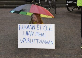 Niukka enemmistö on valmis tinkimään elintasostaan saaste- ja ympäristöongelmien vähentämiseksi.