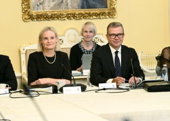 Hallitus istui budjettiriihessä kuukausi sitten.