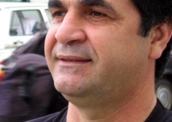 Jafar Panahi sanoo olevansa pikemminkin yhteiskunnallinen kuin poliittinen elokuvaohjaaja.