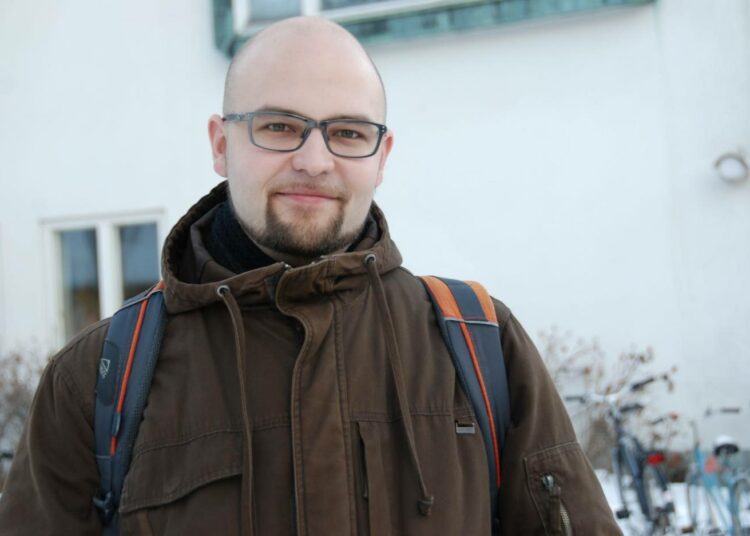 Elias Laitisen havaintojen mukaan opiskelijat suhtautuvat liberaalisti seksuaalisiin vähemmistöihin.