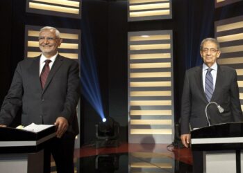 Egyptin historian ensimmäinen vaaliväittely pidettiin toissa viikolla. Kuvassa pääehdokkaat, islamistien Abdel Moneim Aboul Fotouh sekä entinen ulkoministeri Amr Mussa.