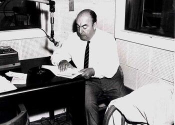 Pablo Neruda vuodelta 1966 olevassa kuvassa.
