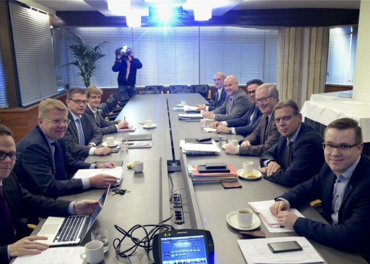 Työmarkkinajärjestöt aloittivat uudestaan neuvottelut 28. tammikuuta. Niiden aiemmin tekemät sopimukset parantavat huomattavasti Suomen kilpailukykyä.