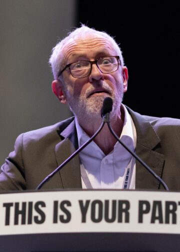 Jeremy Corbynin poliittinen ura on rakentunut ruohonjuuritason liikkeiden varaan.