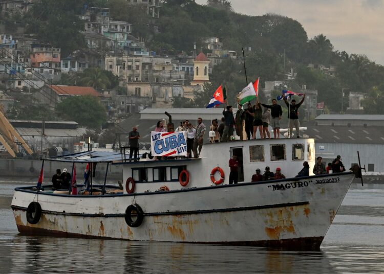 Convoy Nuestra América -saattueen ensimmäinen alus, ”Granma 2.0”, saapui Kuubaan tiistaina 24. maaliskuuta.