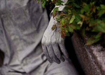 Opiskelijajärjestöt haluavat säästöjen jäävän korkeakouluille.