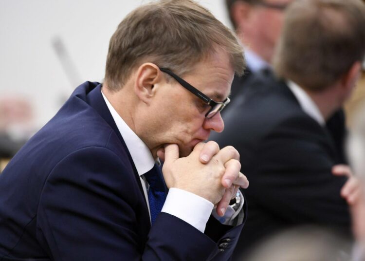 Juha Sipilän hallituksen arvosana parani hieman keväästä, mutta silti se on yksi epäsuosituimmista 25 vuoteen.