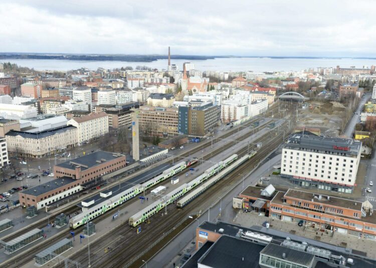 Tampereen talouden tasapainottamisohjelma käsitellään kaupunginhallituksessa ensi maanantaina.
