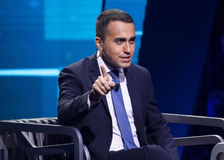 Italian varapääministeri Luigi di Maio tv-ohjelmassa sunnuntaina.