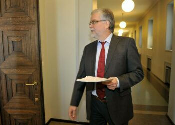 Martti Korhonen on huolissaan pienistä yrityksistä.