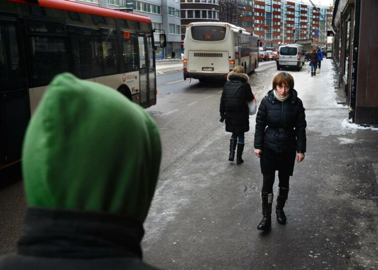 Oksana Tšelyševa kertoo, että häntä on seurattu Helsinginkin kaduilla.