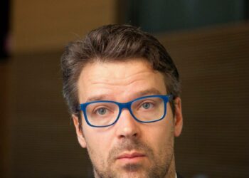 Vihreiden puheenjohtaja, kansanedustaja Ville Niinistö kuvasi keskiviikkoa häpeän päiväksi suomalaiselle demokratialle.