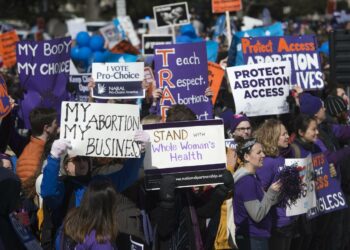 Aborttioikeuden puolustajien mielenosoitus Yhdysvaltain korkeimman oikeuden edessä Washingtonissa viime viikolla.