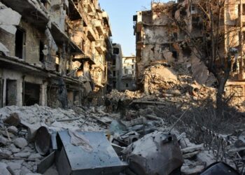 Eteneviä Syyrian hallituksen joukkoja Aleppossa.
