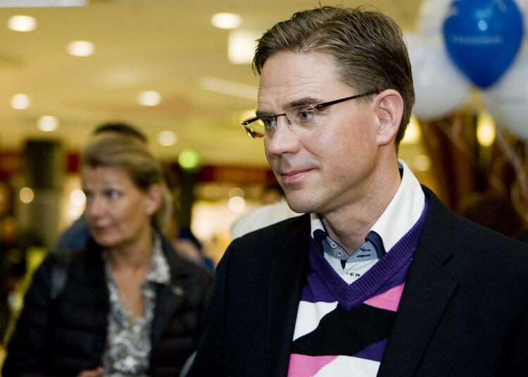 Pääministeri Jyrki Kataisen mukaan yksi esimerkki auktoriteettien murenemisesta on se, että Saksassa noin kolmannes kansalaisista ei halua kuulua viralliseen rokoteohjelmaan.