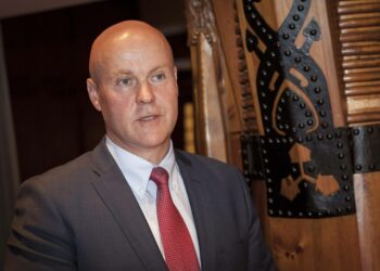 STTK:n puheenjohtajan Antti Palolan mukaan työnantajilla on nyt peiliin katsomisen paikka.